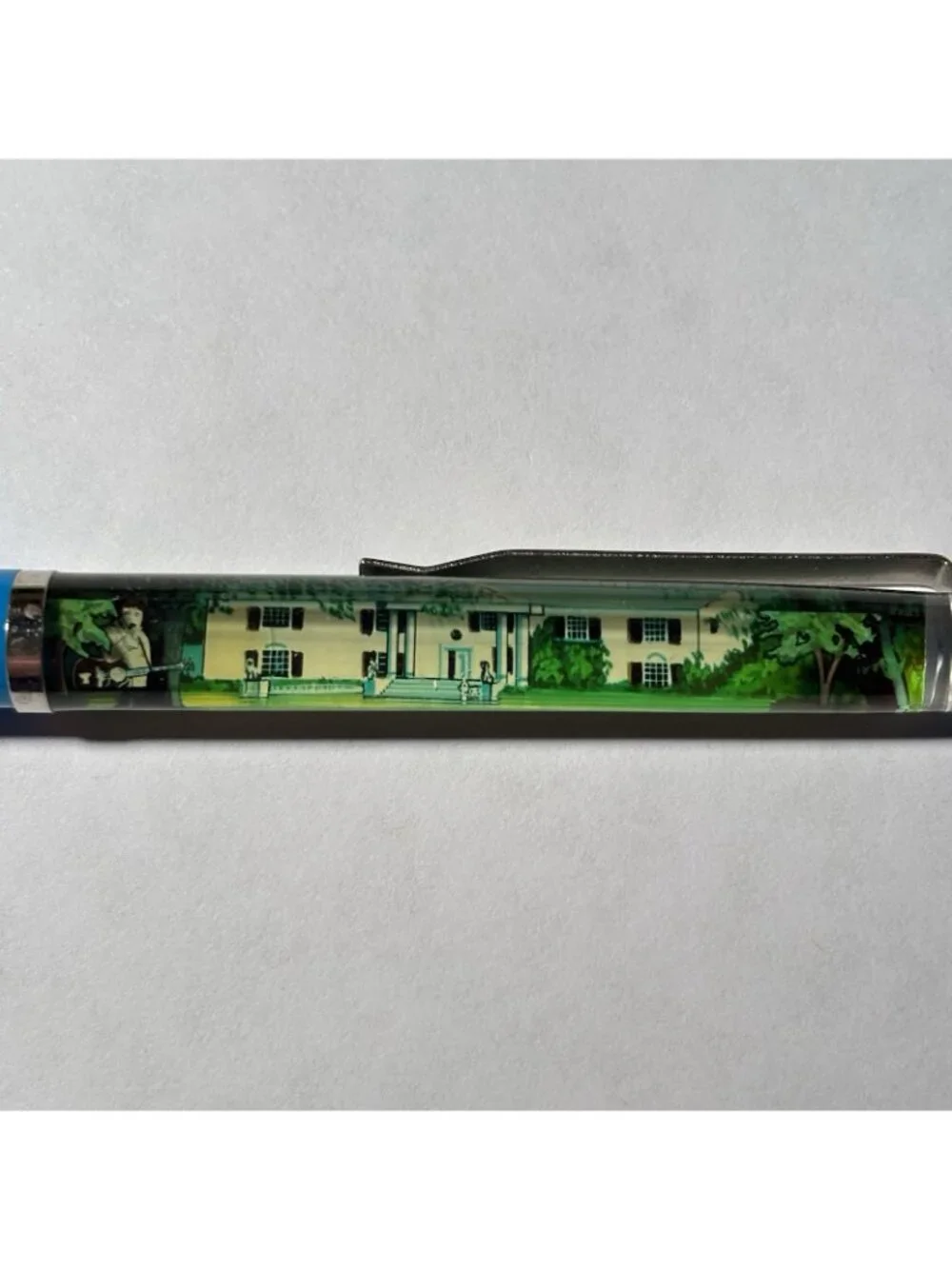 Graceland Home of Elvis Presley Floaty Pen Elvis with Guitar Moves by Mansion